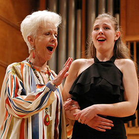 raina-alexandrina-mihailova-viktor-viktorov_280x280_crop_478b24840a