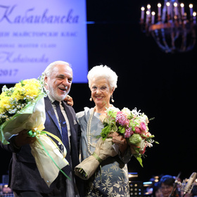 raina-plamen-kartalov-sn-krum-stoev_280x280_crop_478b24840a