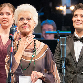 rayna-k-al-mihajlova-djuzepe-aleksandyr-bogdan-tompson_280x280_crop_478b24840a