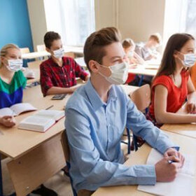 studenti-s-maski-fakti-bg_280x280_crop_478b24840a