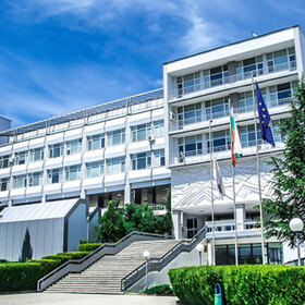 uzu-officialen-sait_280x280_crop_478b24840a