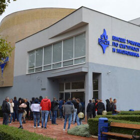 vusi-marica_280x280_crop_478b24840a