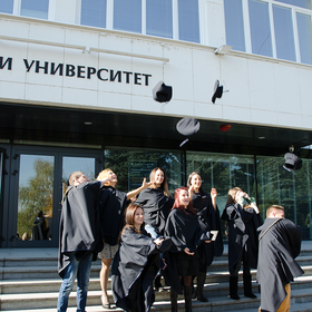 dsc-0128_280x280_crop_478b24840a