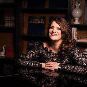 selene-zanetti-1_280x280_crop_478b24840a