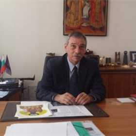 wtu-rektor-sn-01_280x280_crop_478b24840a