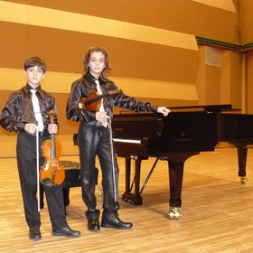 zayryanovi1_280x280_crop_478b24840a