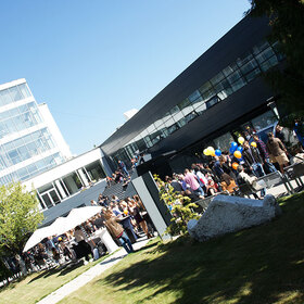 uchastie_280x280_crop_478b24840a