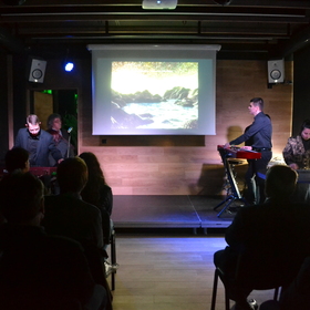 dsc-0809_280x280_crop_478b24840a