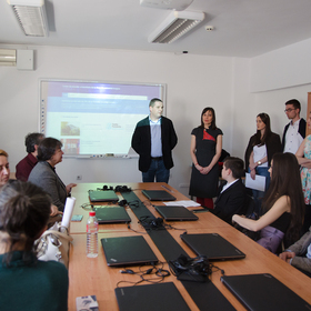 dsc-0037_280x280_crop_478b24840a