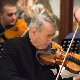 photo-f872be50fb48e3de3cc81d7c0f48b9c9_280x280_crop_478b24840a