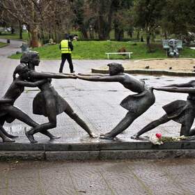 961801_280x280_crop_478b24840a