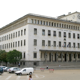 au-ph-bnb-day-bg_280x280_crop_478b24840a