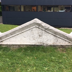 history_280x280_crop_478b24840a