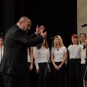 42044881-1909858002426860-2831833957304107008-n_280x280_crop_478b24840a