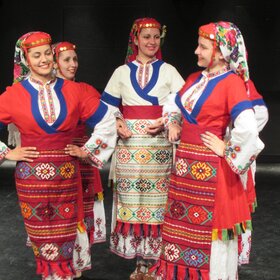 folklore-01_280x280_crop_478b24840a