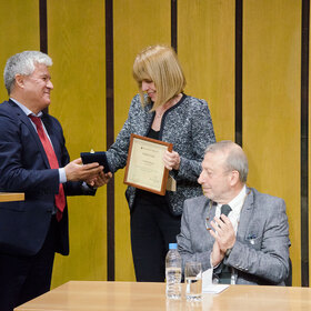 dsc0053_280x280_crop_478b24840a