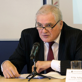 1511084-copy_280x280_crop_478b24840a