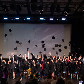 2699307-2_280x280_crop_478b24840a