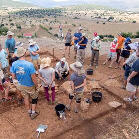 kastrouli-southern-terrace-panorama_280x280_crop_478b24840a