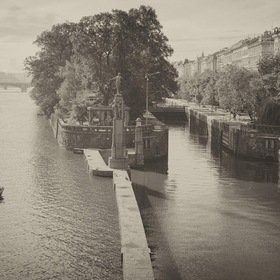 img-3257_280x280_crop_478b24840a