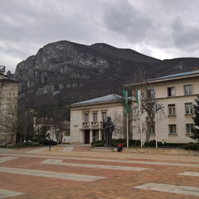 2017-03-20-13-29-03_280x280_crop_478b24840a