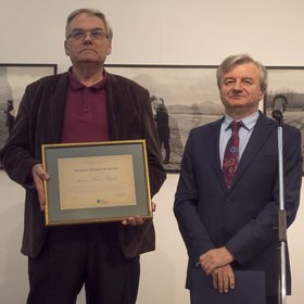 198989_280x280_crop_478b24840a