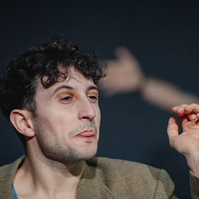 theatre-2_280x280_crop_478b24840a