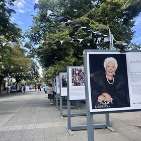 1_280x280_crop_478b24840a