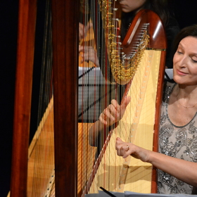 dsc-0041_280x280_crop_478b24840a