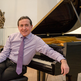 l-angelov-1200x800_280x280_crop_478b24840a