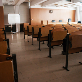 210-auditoria_280x280_crop_478b24840a