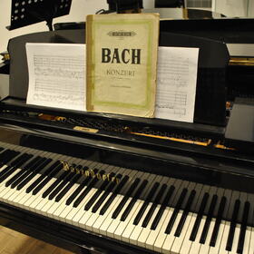 bach_280x280_crop_478b24840a