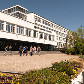 2566457_280x280_crop_478b24840a