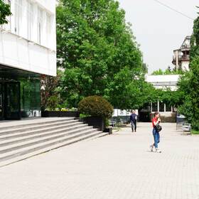 1799834_280x280_crop_478b24840a