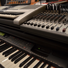 dsc-0135_280x280_crop_478b24840a