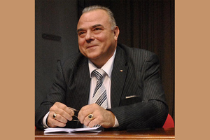 prof-stavri_300x200_crop_478b24840a