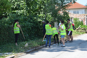 grupa-studenti-bnr_300x200_crop_478b24840a