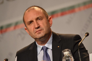 prezidentut_300x200_crop_478b24840a