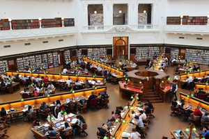 liderska-akad-studenti_300x200_crop_478b24840a