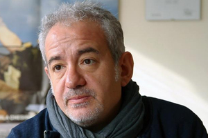 stefan-komandarev-monitor_300x200_crop_478b24840a