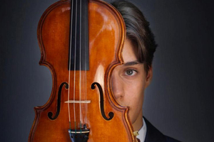 mlad-cigular-vesti_300x200_crop_478b24840a