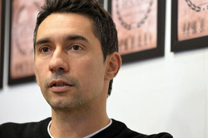 milin-djalaliev-v-capital_300x200_crop_478b24840a