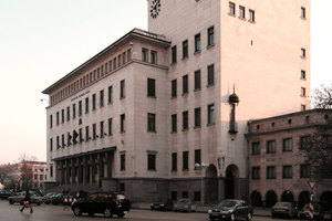 bnb-wikipedia_300x200_crop_478b24840a