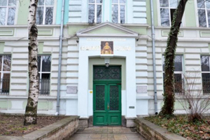 centyr-kandidat-studenti-bnr_300x200_crop_478b24840a