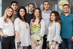 bg-studenti_300x200_crop_478b24840a
