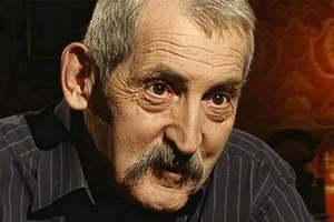 liumier_300x200_crop_478b24840a