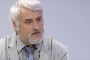 alexander-kashamov-toest-bg_300x200_crop_478b24840a