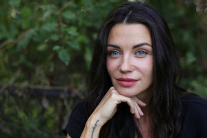 dilqna-popova-avtora-com_300x200_crop_478b24840a