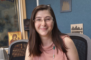 marina-kisiova-de-heus-darikradio_300x200_crop_478b24840a