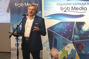 plamen-doinov-b2b-media-award_300x200_crop_478b24840a